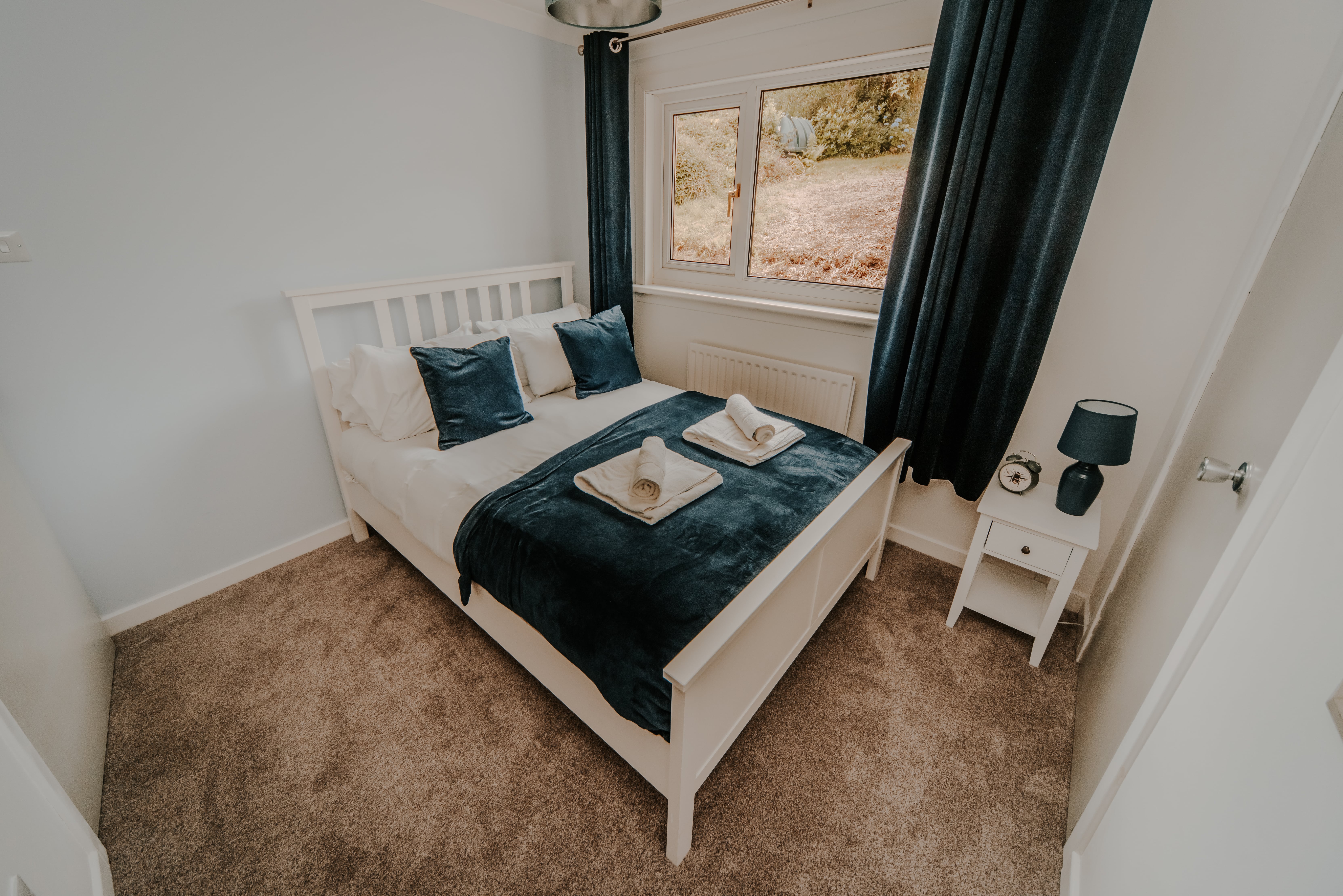 Double bedroom detail